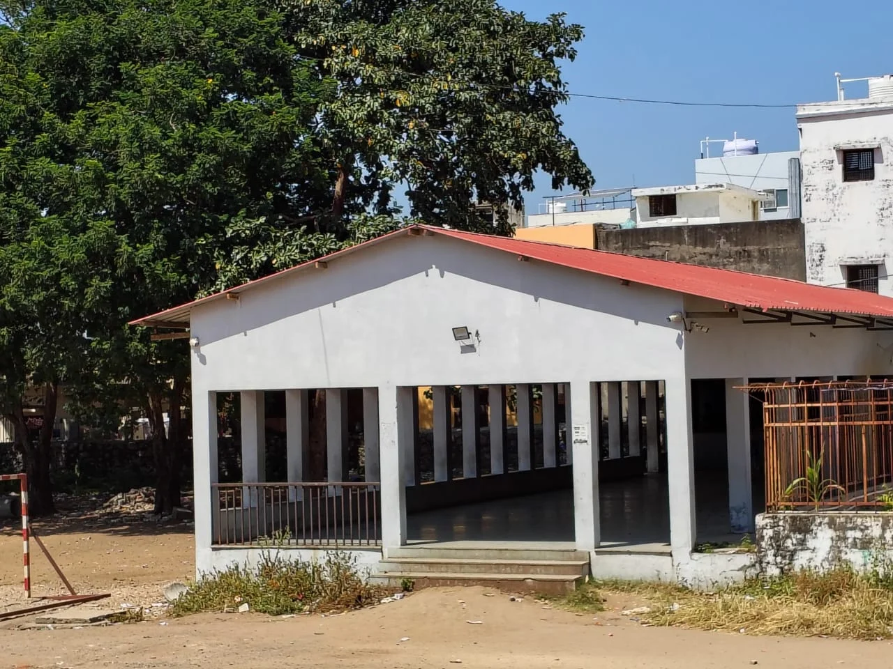 College Student Canteen & Recreation Zone